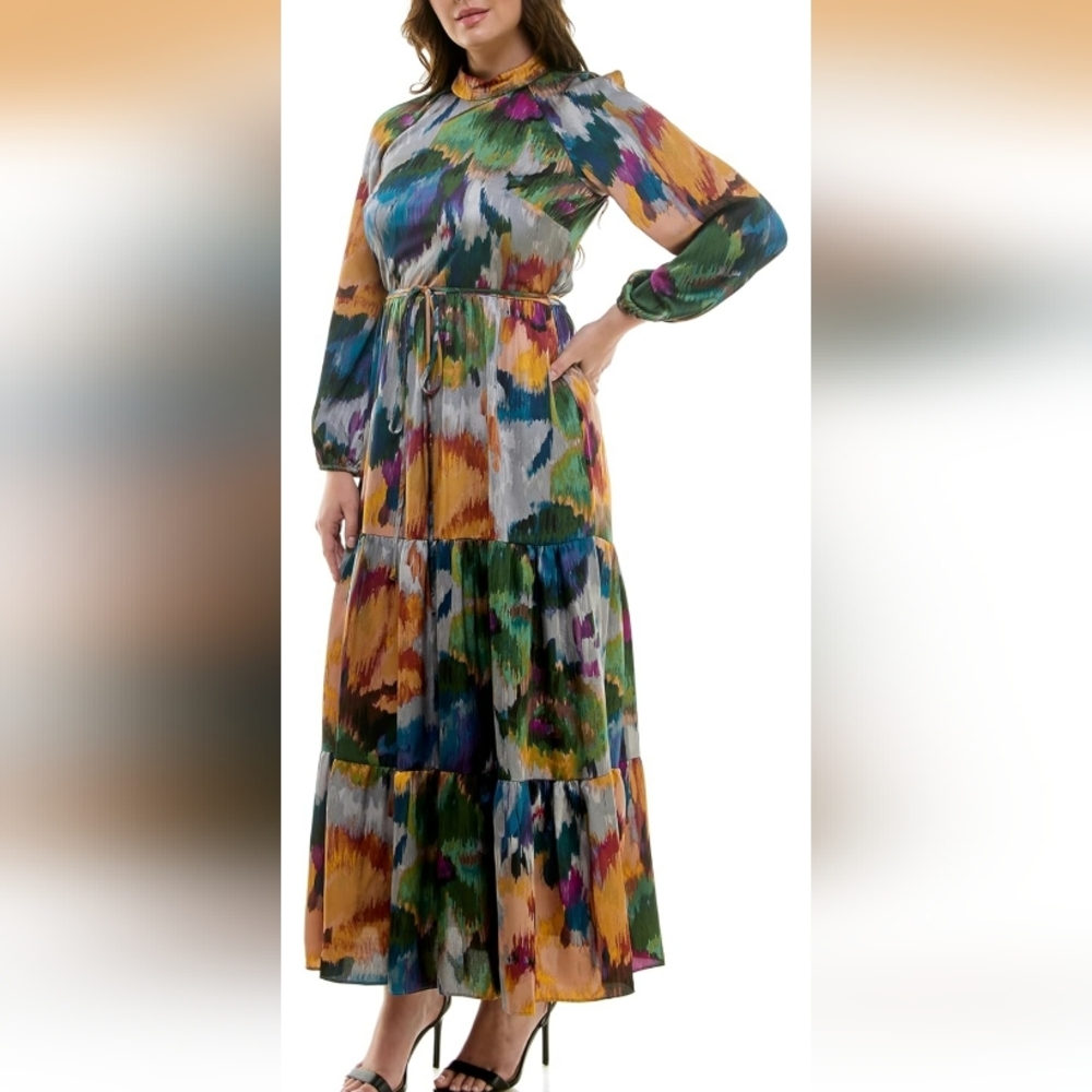 NWT Gabby Skye Women's Long Sleeve High Neck Tiered Printed Camille Satin Maxi
